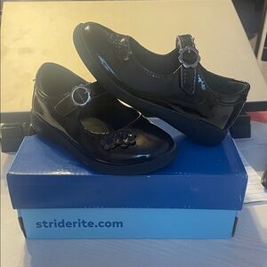 Stride Rite Shiny Black Dress Shoes with Floral Accent